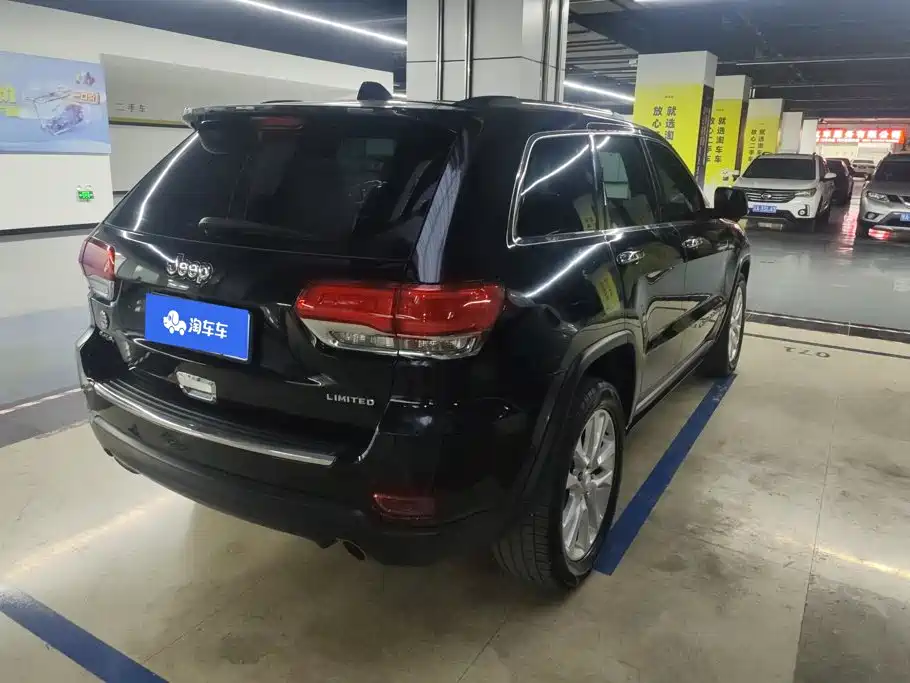 Jeep Grand Cherokee (Import) — миниатюра 3