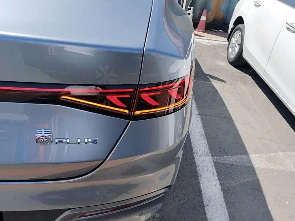 BYD Qin PLUS — миниатюра 8