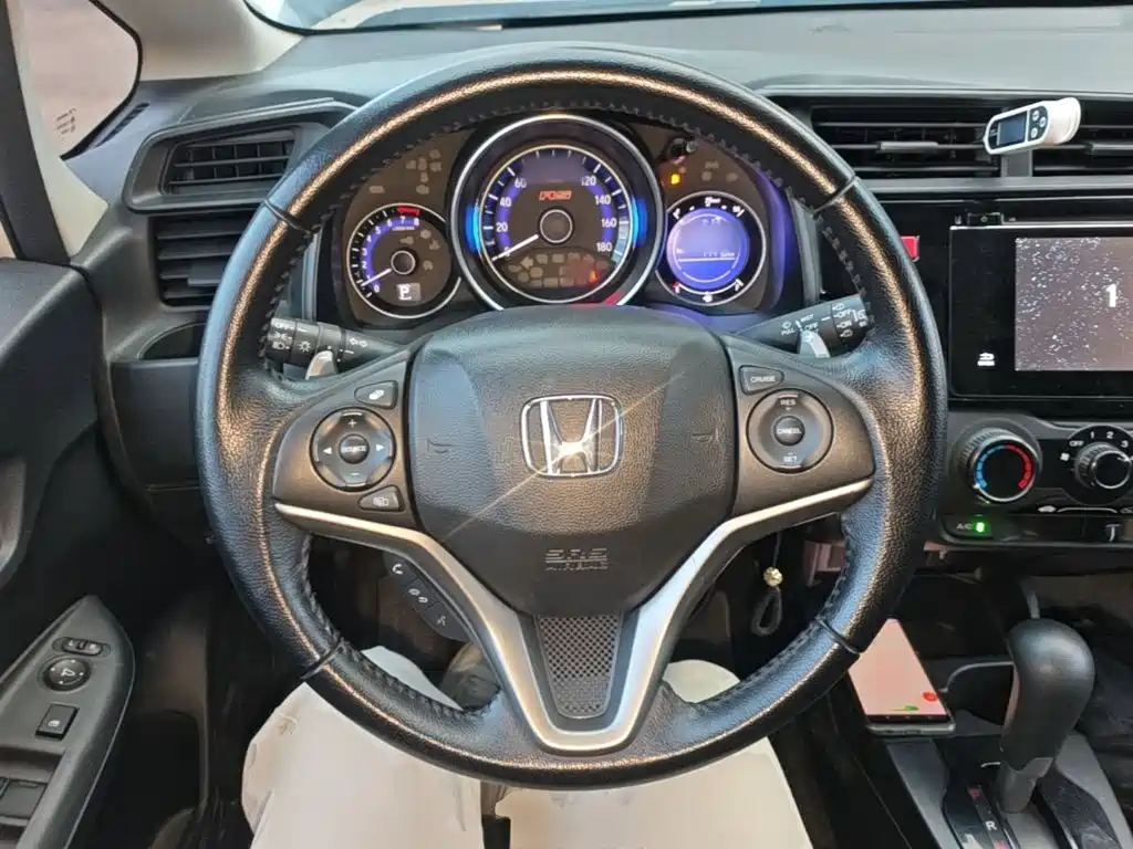 Honda Fit — миниатюра 11