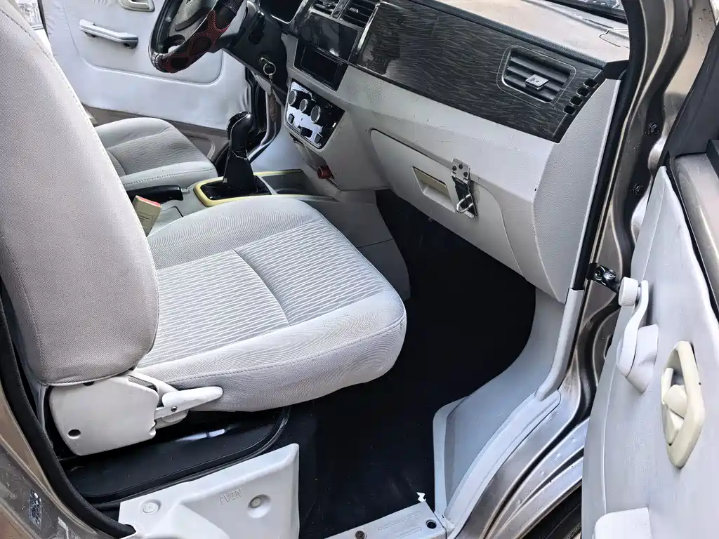 Jinbei Hiace X30L — миниатюра 8