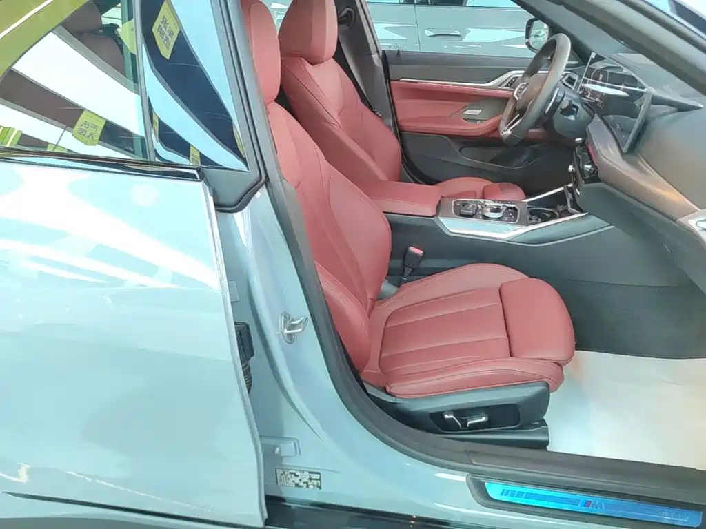 BMW 4 Series — миниатюра 25