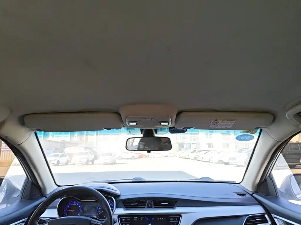 Geely Vision — миниатюра 18