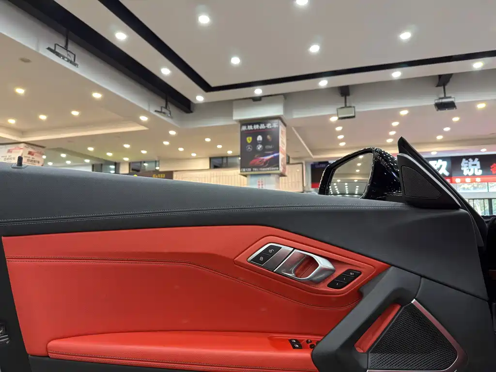BMW Z4 — миниатюра 8