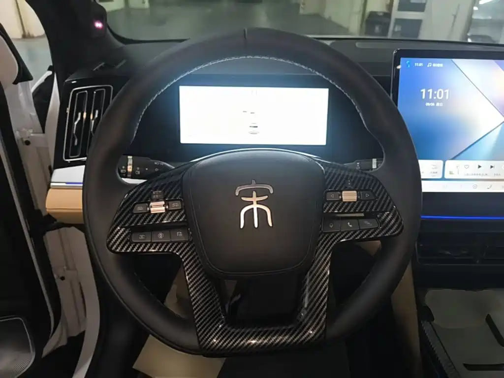 BYD L DM-i — миниатюра 11