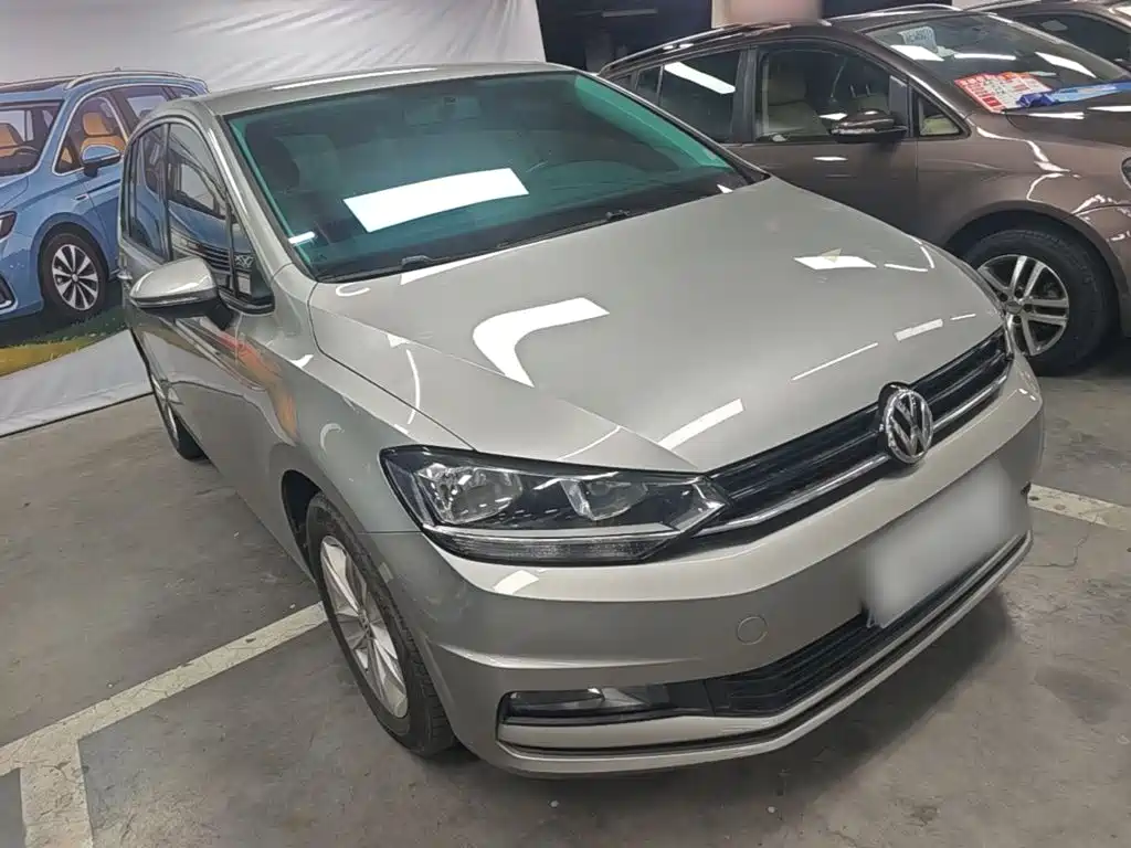Volkswagen Touran — миниатюра 4