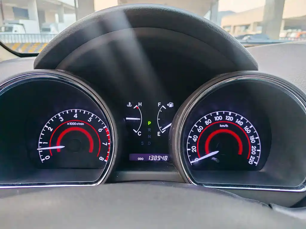 Toyota Highlander — миниатюра 7