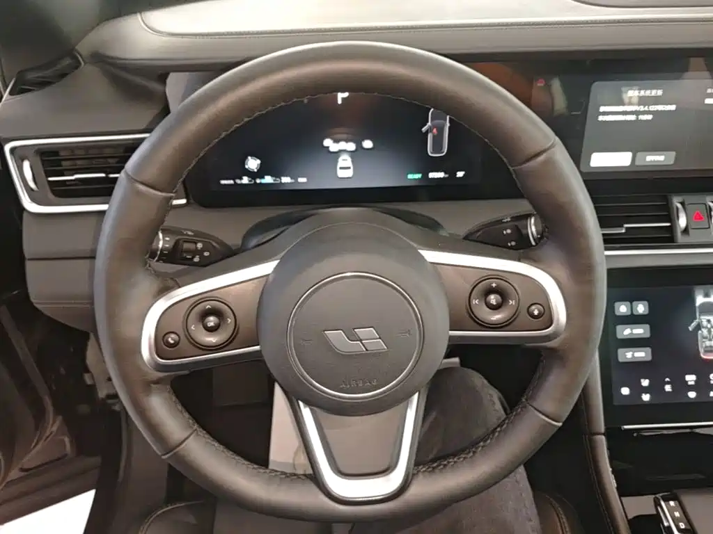 Li Auto Li ONE — миниатюра 11