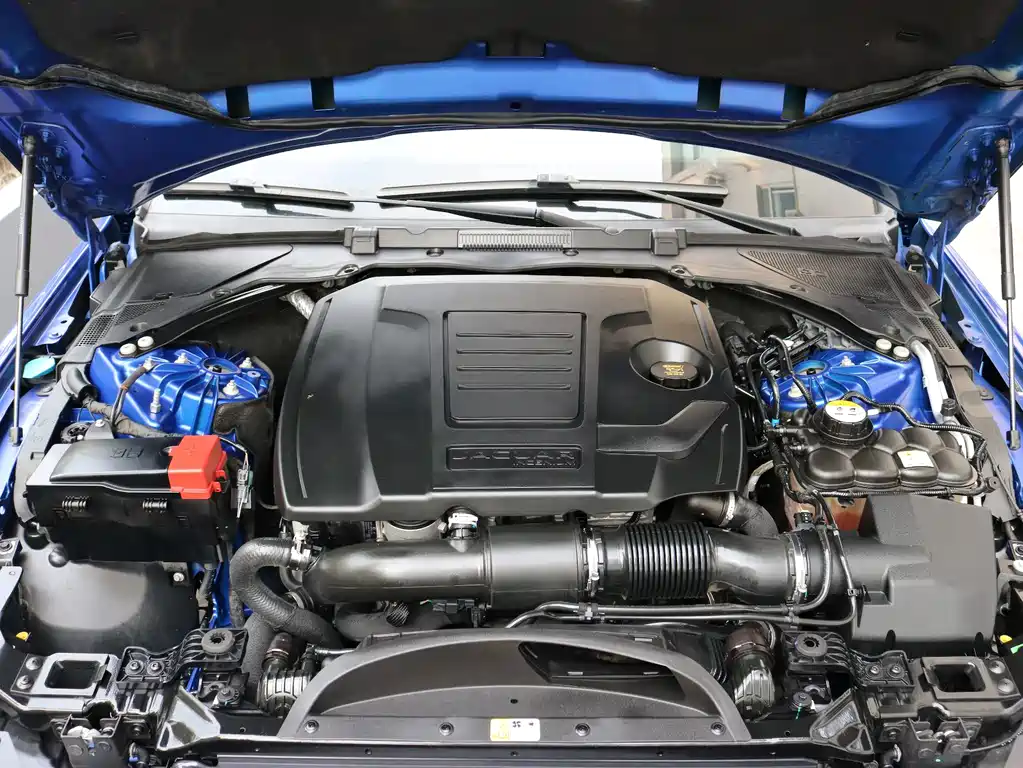 Jaguar XEL — миниатюра 12