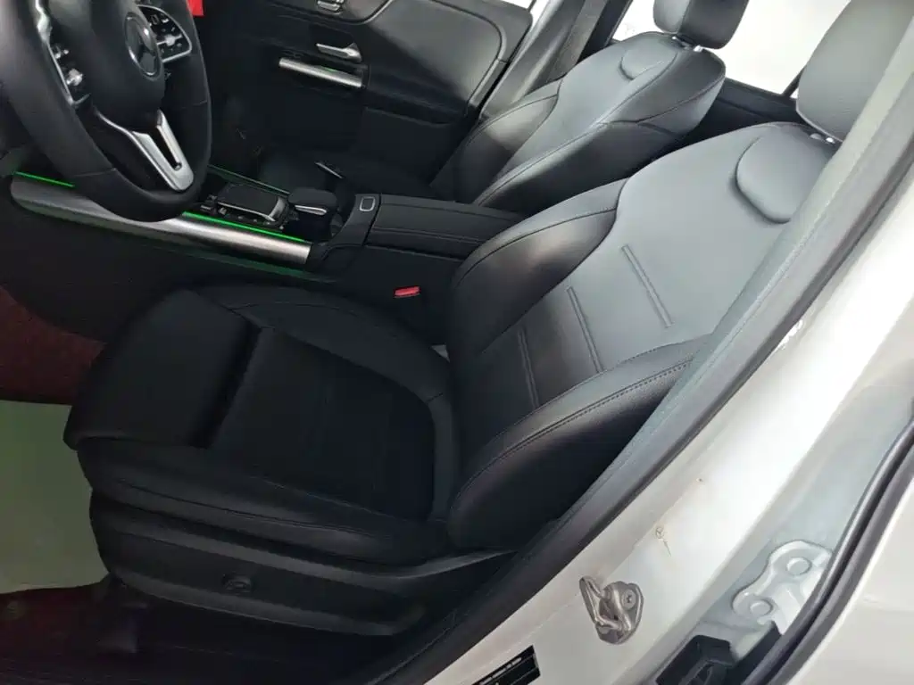 Mercedes-Benz GLA — миниатюра 15