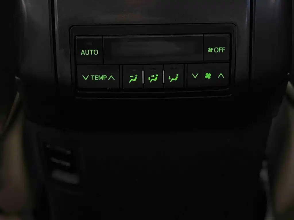 Toyota Prado (Import) — миниатюра 11