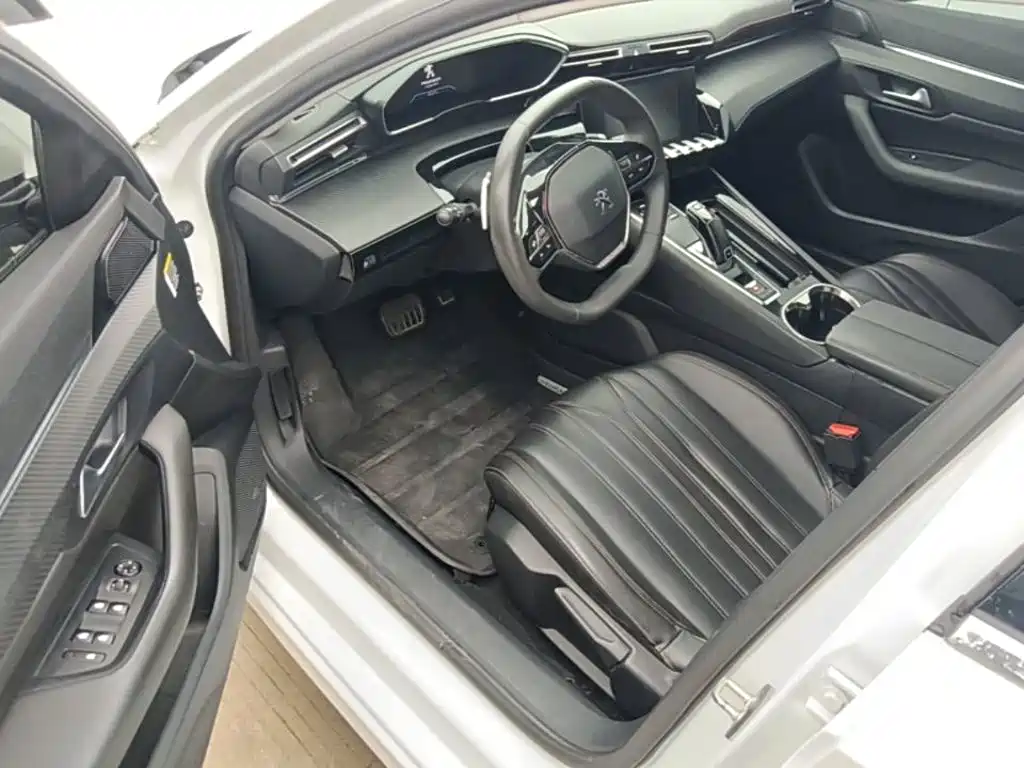 Peugeot 508 — миниатюра 12