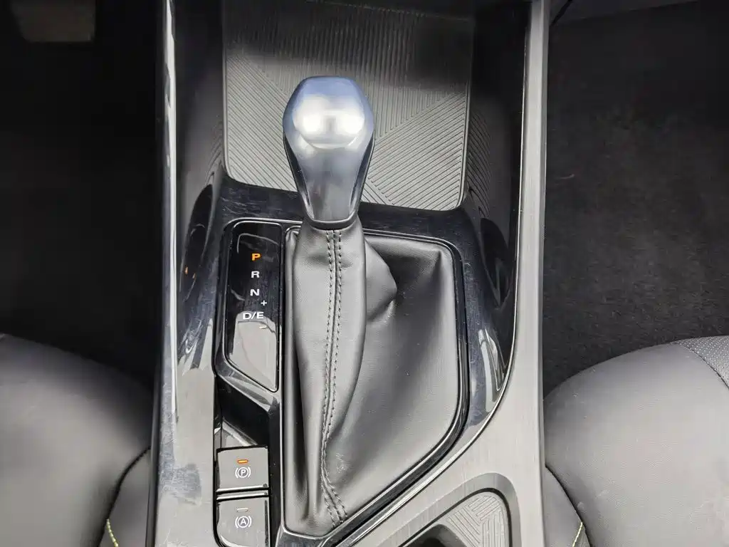 Roewe i5 — миниатюра 13