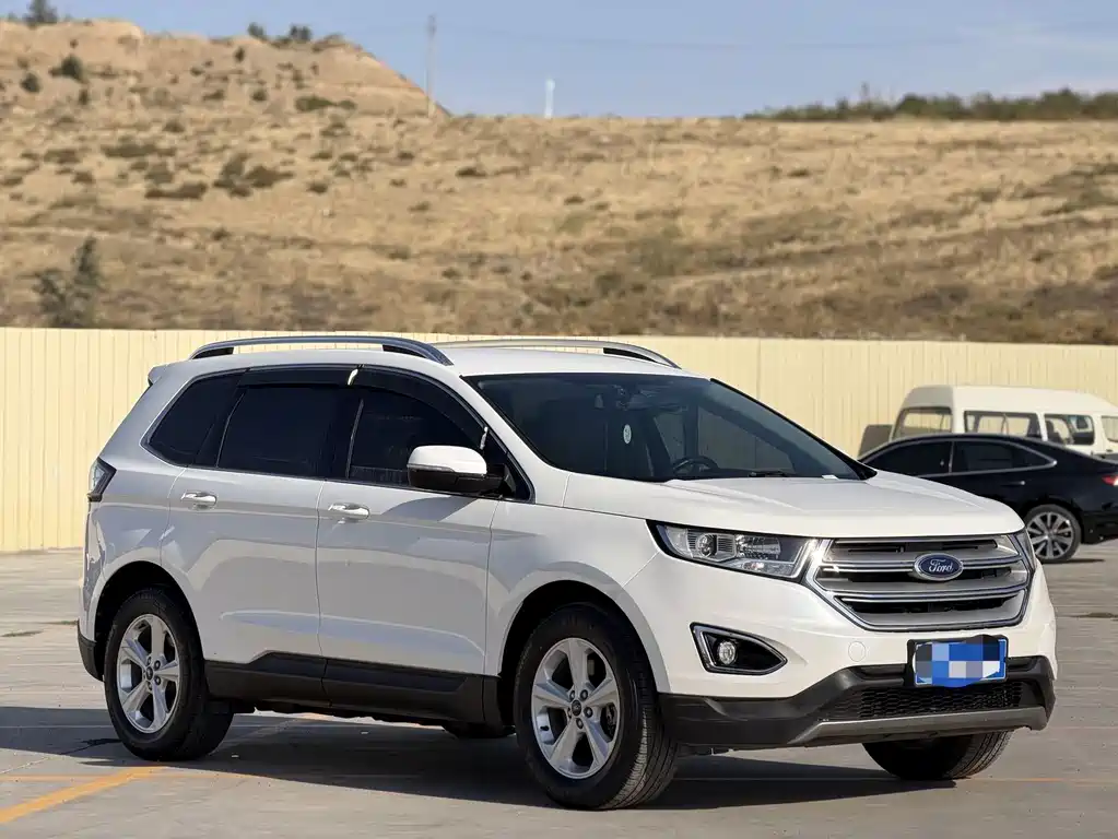 Ford Edge — миниатюра 3