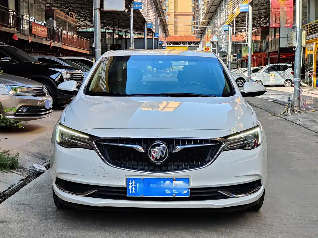 Buick Excelle — миниатюра 2