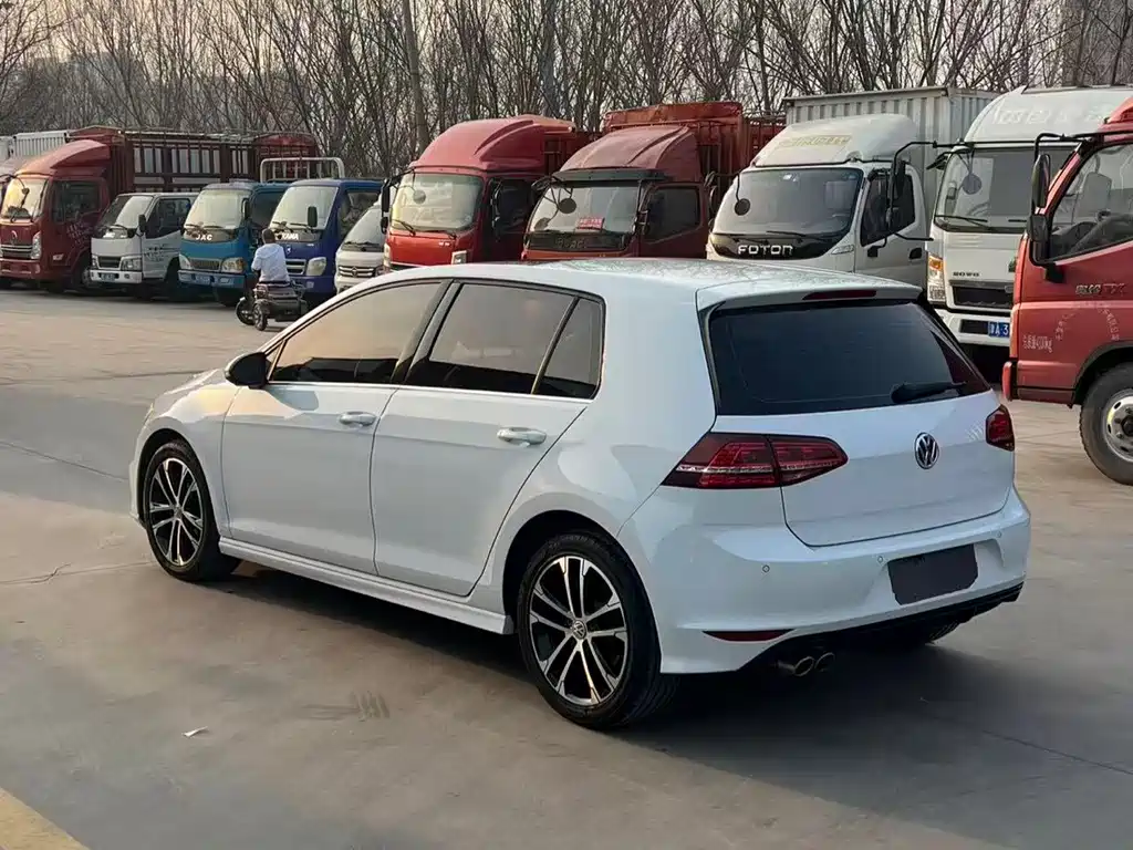 Volkswagen Golf — миниатюра 5