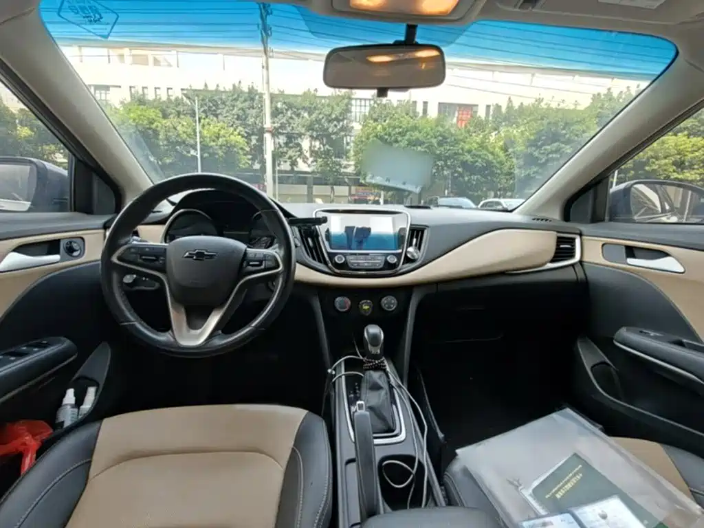 Chevrolet Monza — миниатюра 14