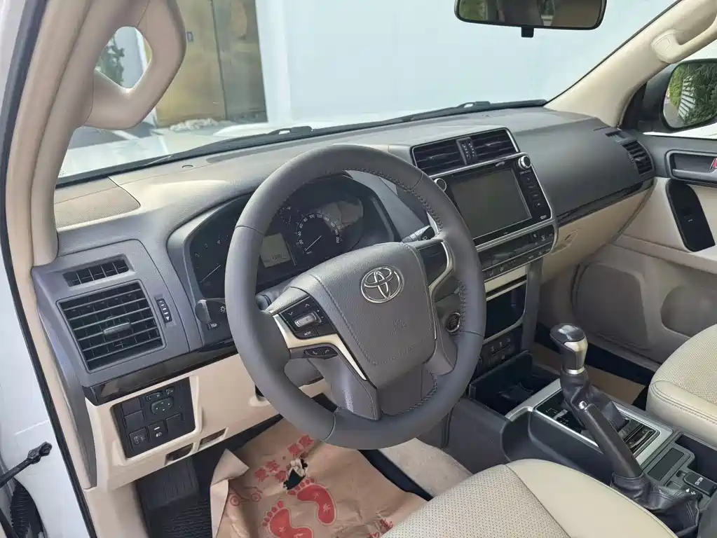 Toyota Prado (Import) — миниатюра 13