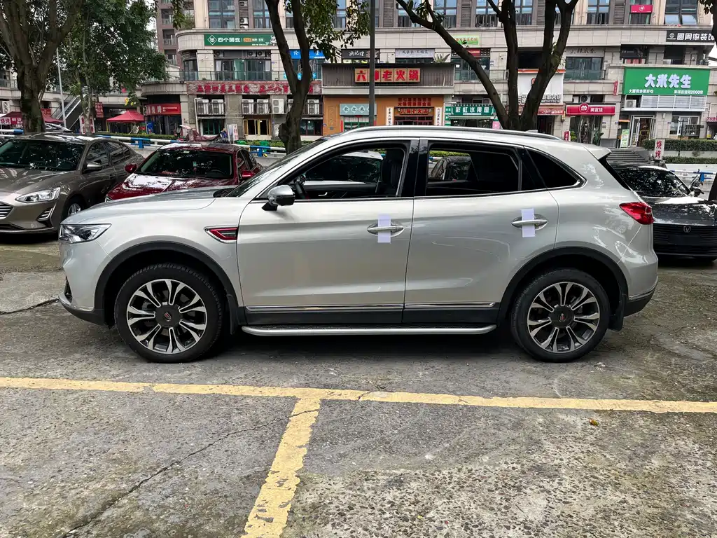 Hongqi Hongqi HS5 — миниатюра 4