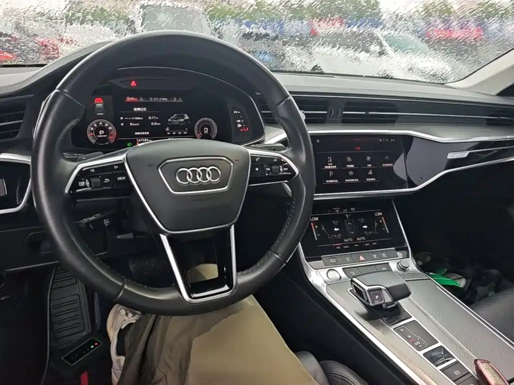 Audi A6L — миниатюра 10