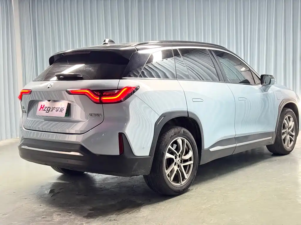 NIO ES6 — миниатюра 9