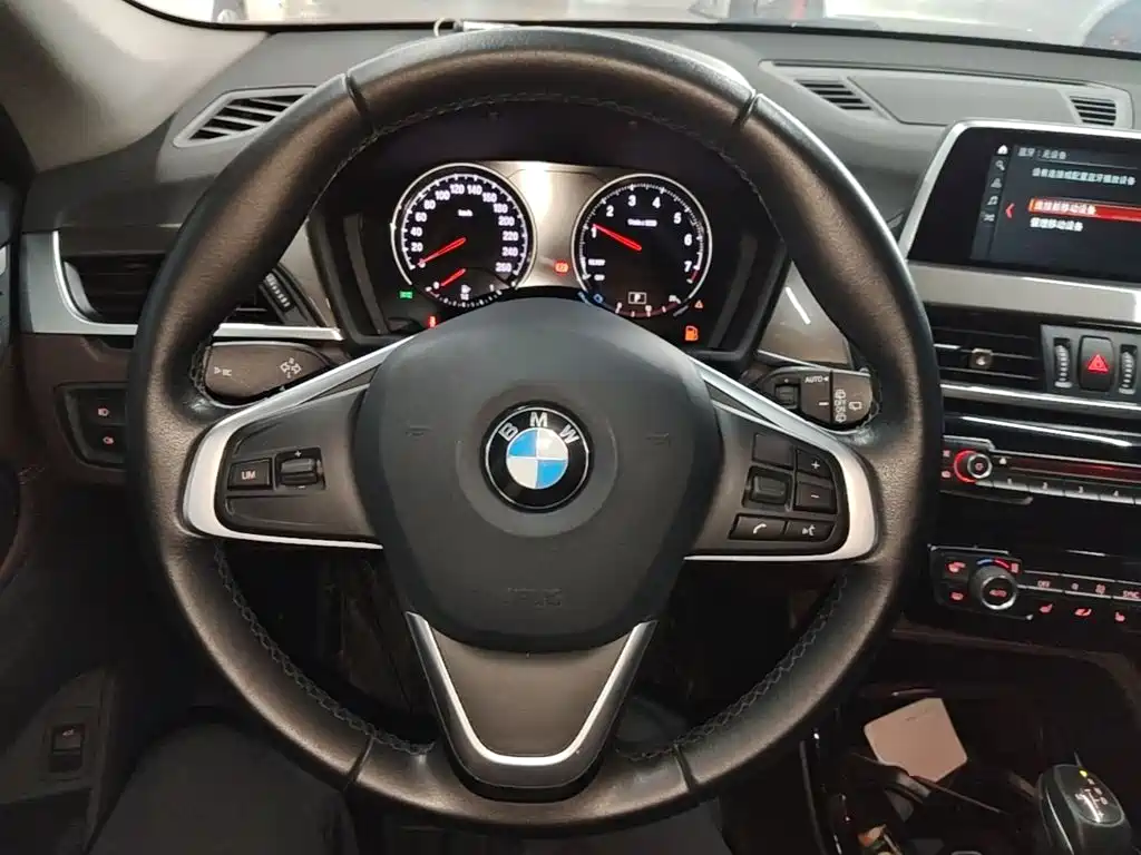 BMW X1 — миниатюра 11