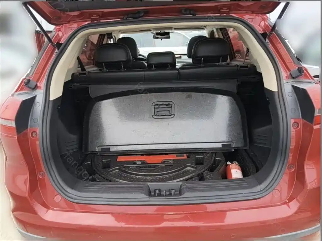 Geely Boyue — миниатюра 15
