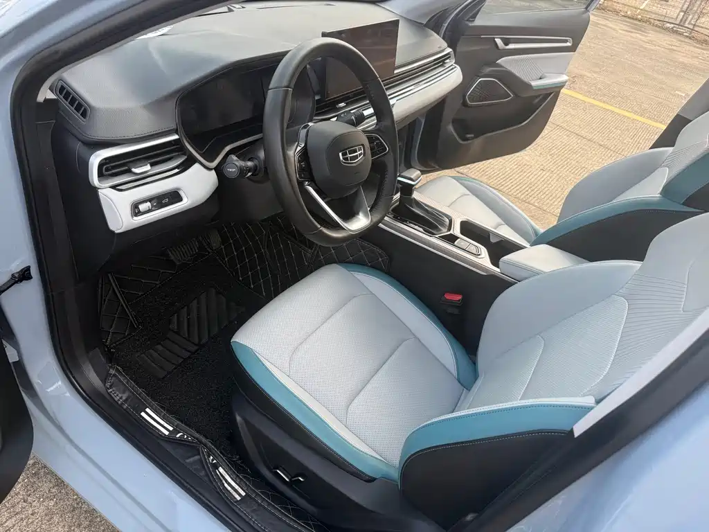 Geely Emgrand — миниатюра 11