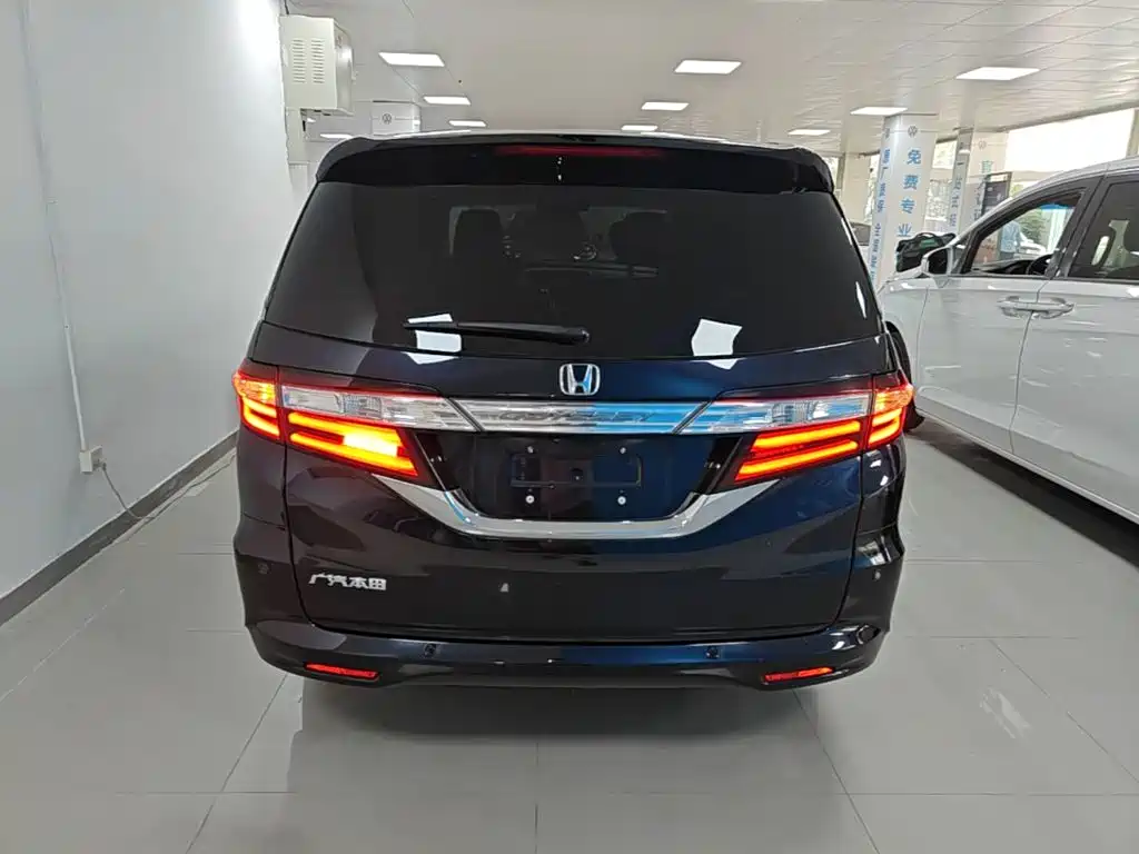 Honda Odyssey — миниатюра 6