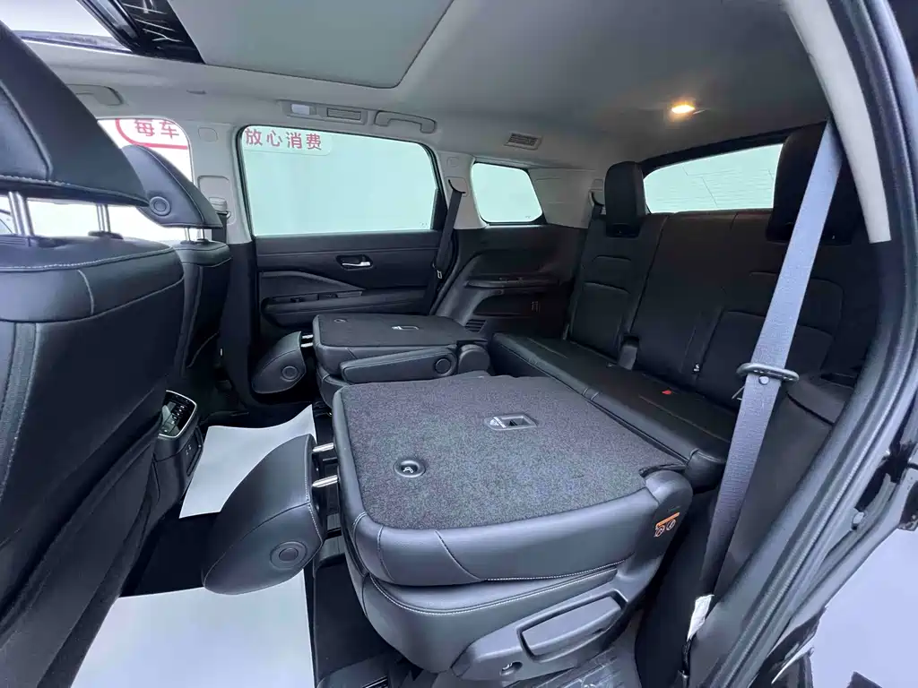 Nissan Teramont — миниатюра 27