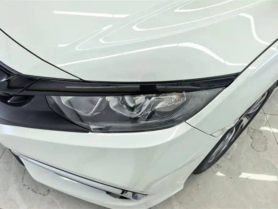 Honda Civic 2019 180TURBO CVT VI
