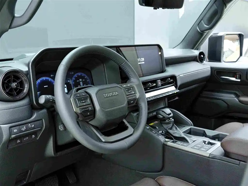 Toyota Prado — миниатюра 7