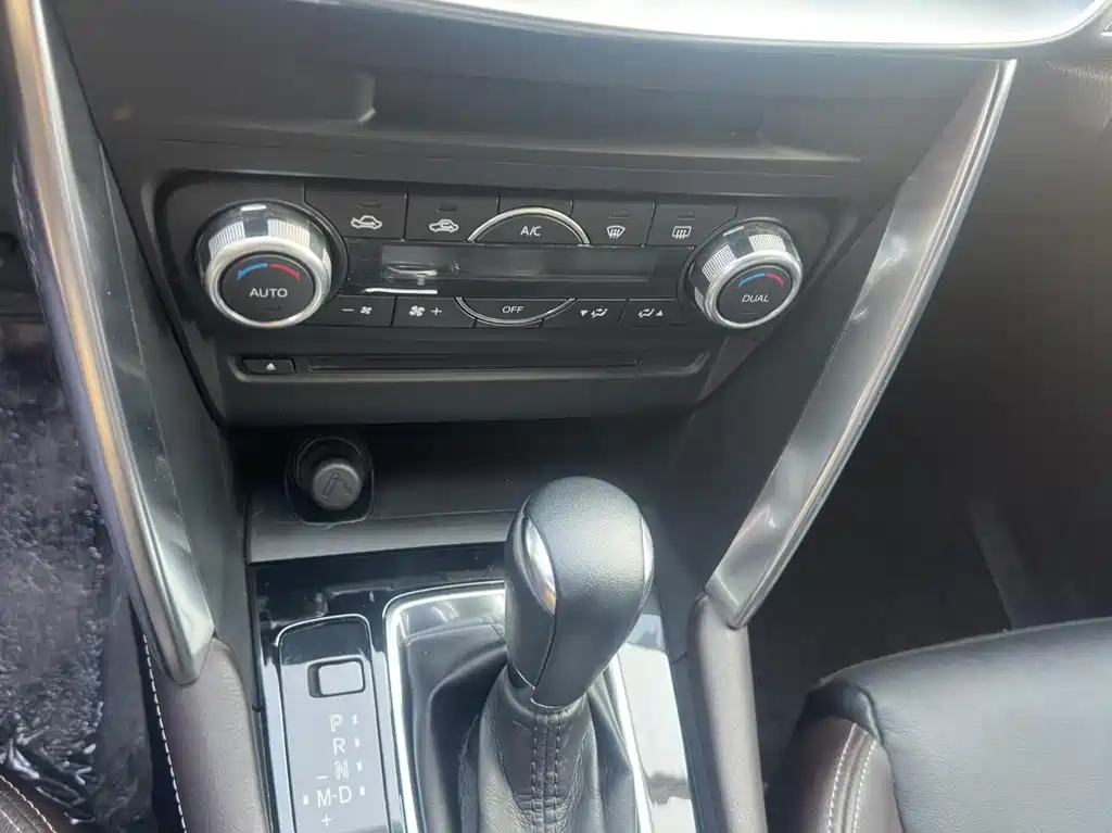 Mazda CX-4 — миниатюра 9
