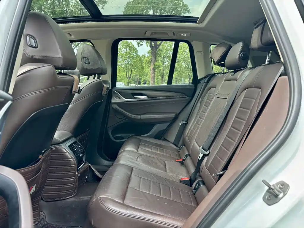BMW X3 — миниатюра 5