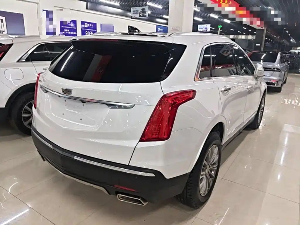 Cadillac XT5 — миниатюра 7