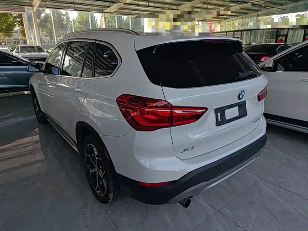BMW X1 — миниатюра 5