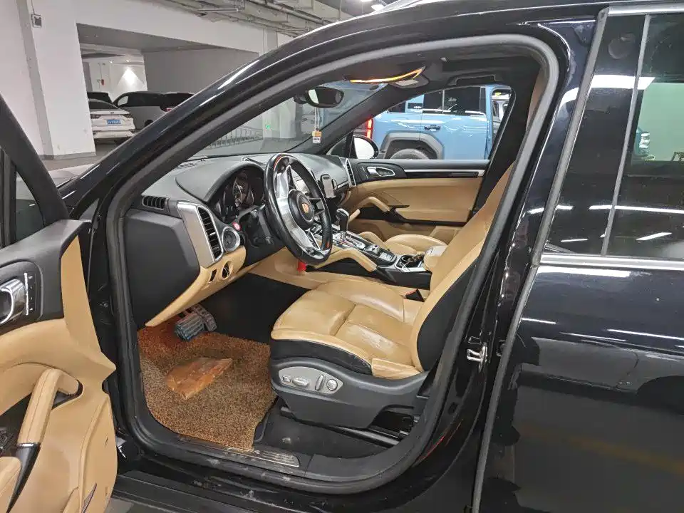 Porsche Cayenne 2015 Cayenne 3.0T