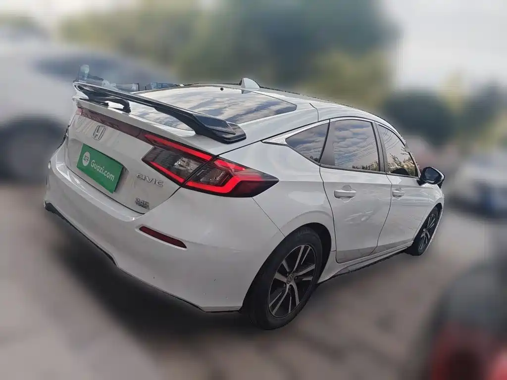Honda Civic — миниатюра 4