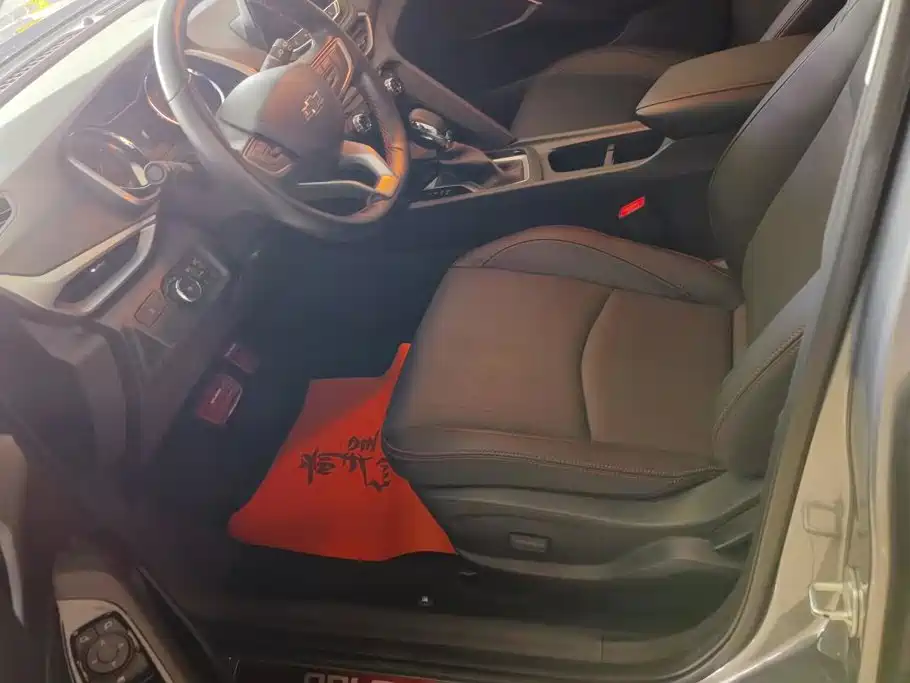 Chevrolet Volando — миниатюра 9