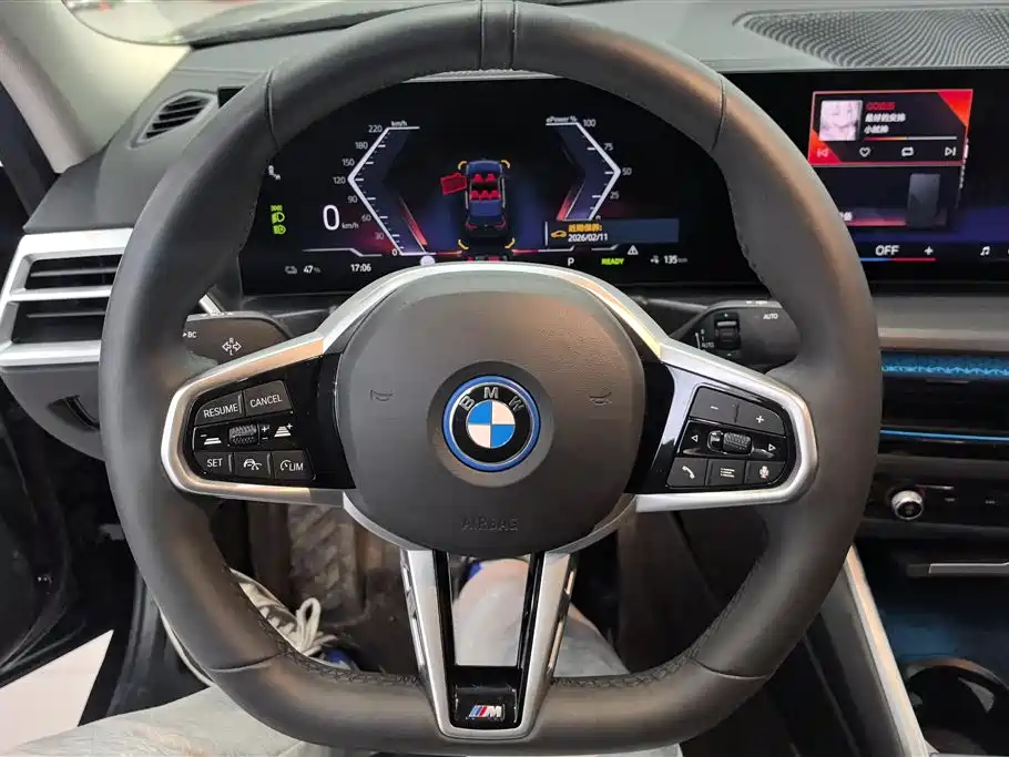 BMW I3