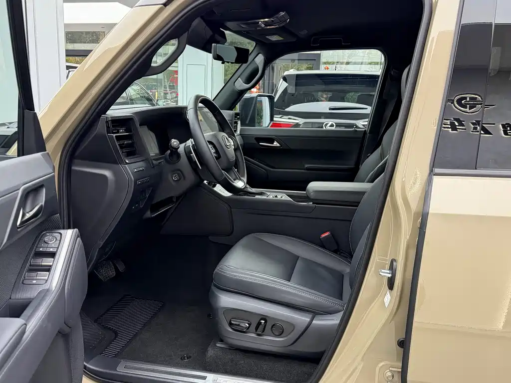 Lexus GX — миниатюра 4
