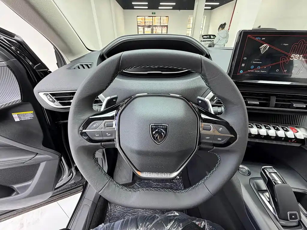 Peugeot 5008 — миниатюра 9