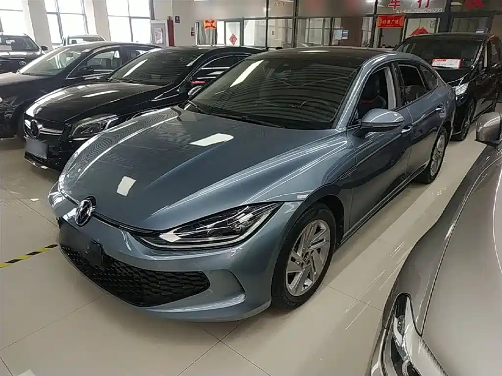 Купить Volkswagen Lamando