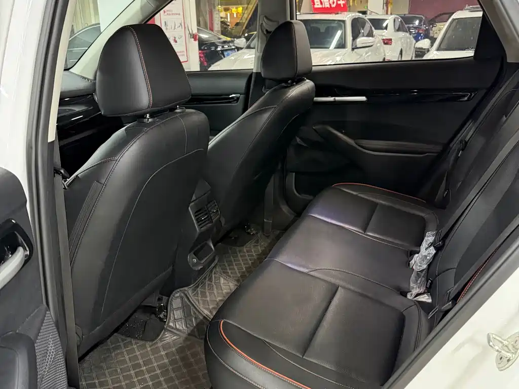 Kia Seltos — миниатюра 4