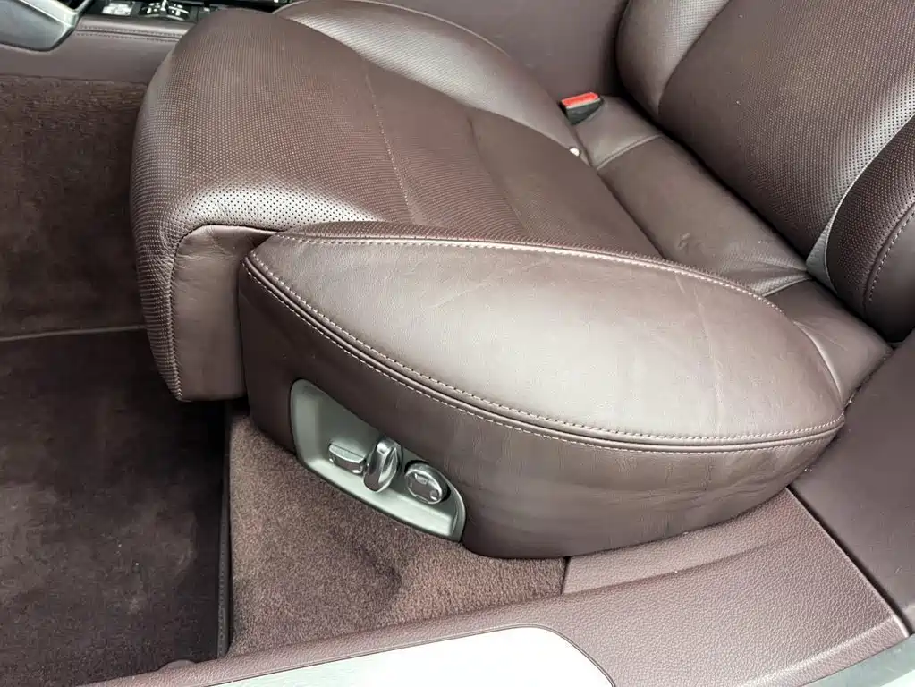 Porsche Panamera — миниатюра 12