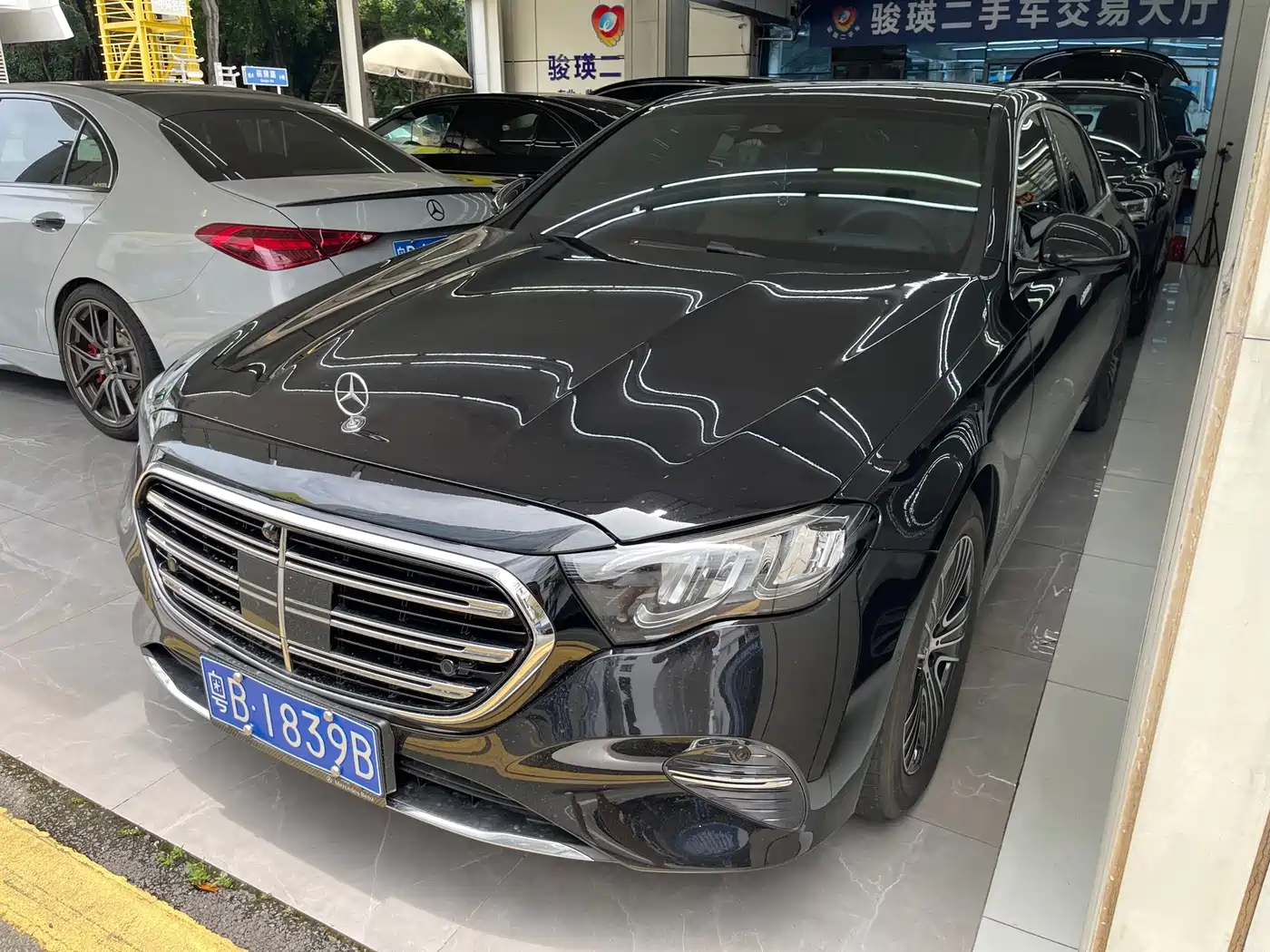 奔驰E级 2026款 E 260 L 经典版 2026