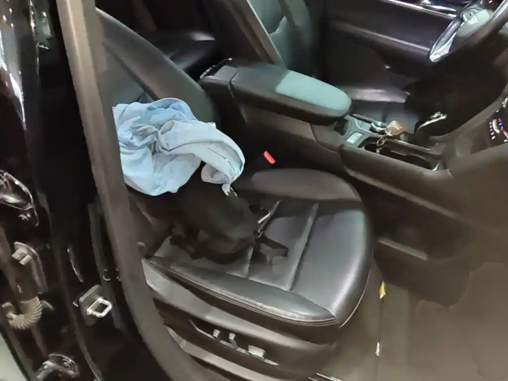 Cadillac XT6 — миниатюра 25