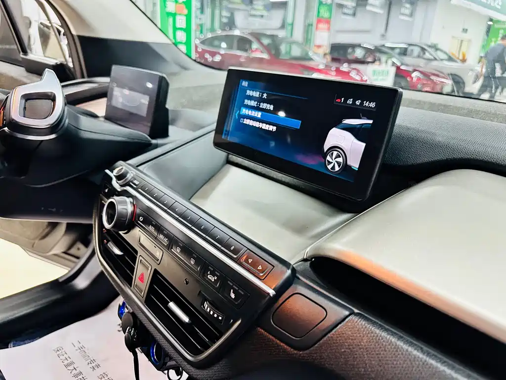 BMW i3 (Import) — миниатюра 22