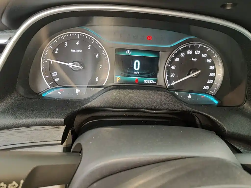 Buick Excelle — миниатюра 12