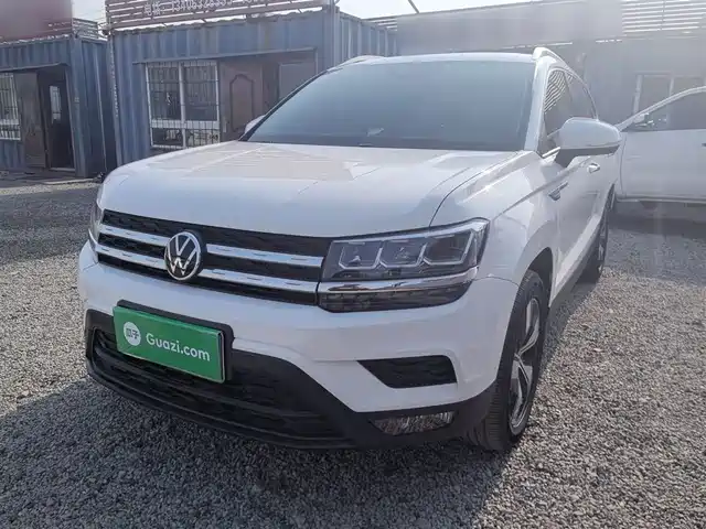 VOLKSWAGEN TUYUE