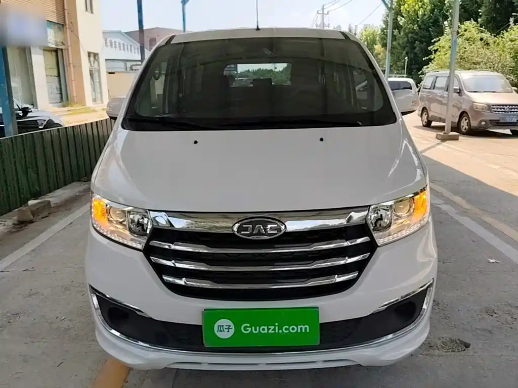 JAC Refine Refine M3 — миниатюра 3